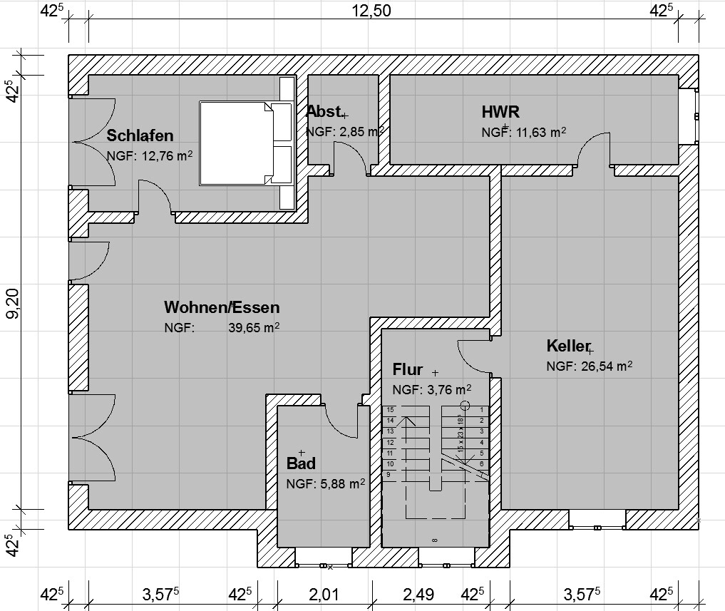 Grundriss eines Apartments mit Schlafen, Wohn-/Esszimmer, Bad, Flur, Abstellraum, HWR und Keller
