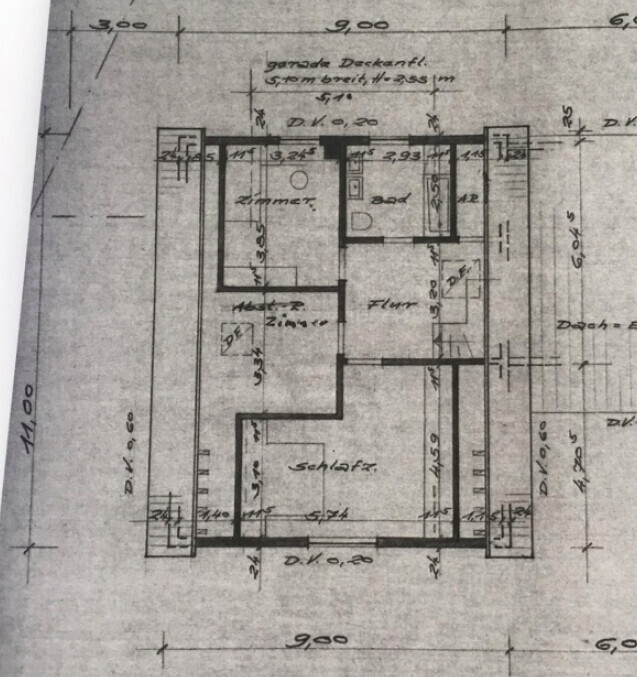 2D-Hausgrundriss mit Wohnzimmer, Schlafzimmer, Küche und Bad