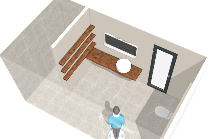 Isometrische Badezimmeransicht: linke Holzbretterregale, Holzplatte, Tür, Toilette; Person sichtbar.