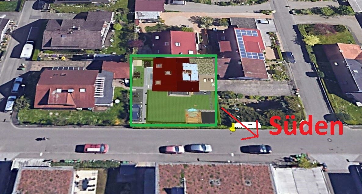 Draufsicht auf Wohnhaus mit grünem Grundriss-Overlay im Luftbild, Süden markiert