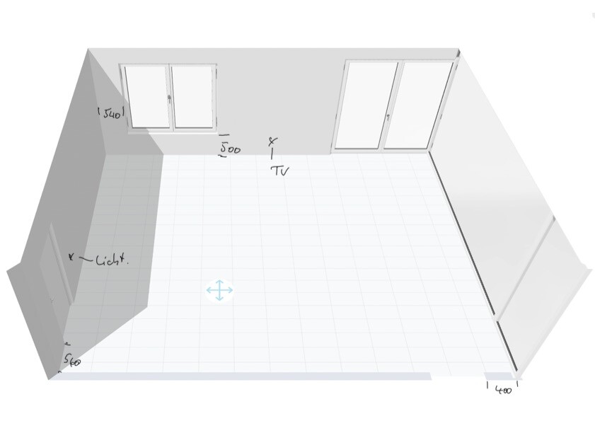 3D-Raumplan: Leeres Wohnzimmer mit Bodenfliesen, TV-Wand, Fensterfront, Glas-Schiebetüren, links Licht
