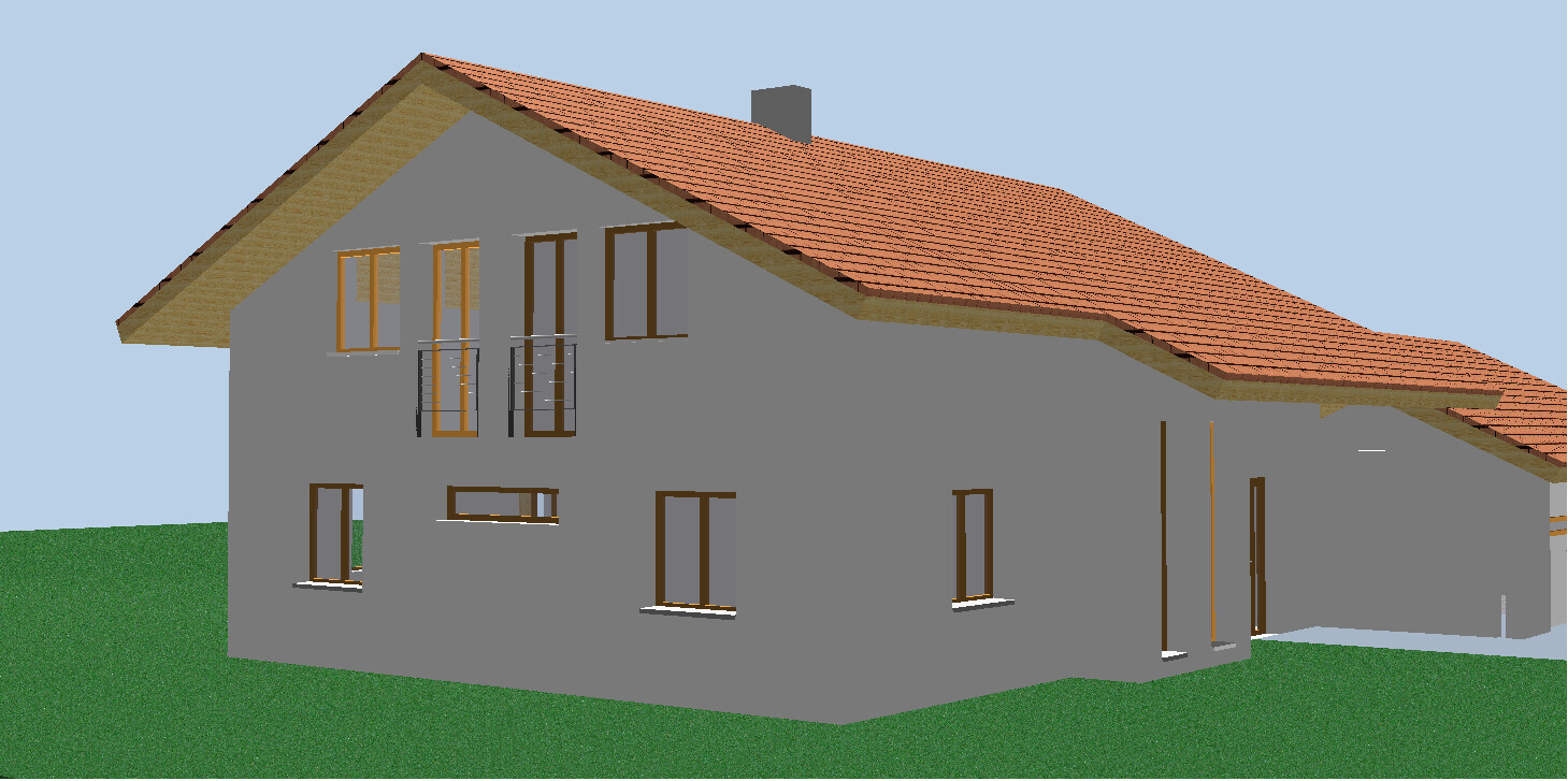 Graues zweistöckiges Haus mit rotem Ziegeldach, Balkonen und Fenstern auf grünem Rasen.