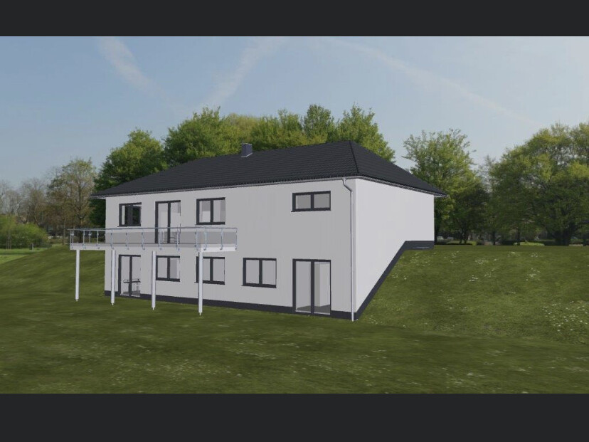 Zweistöckiges weißes Haus mit dunklem Dach, Balkon mit Glasgeländer auf Grünfläche.