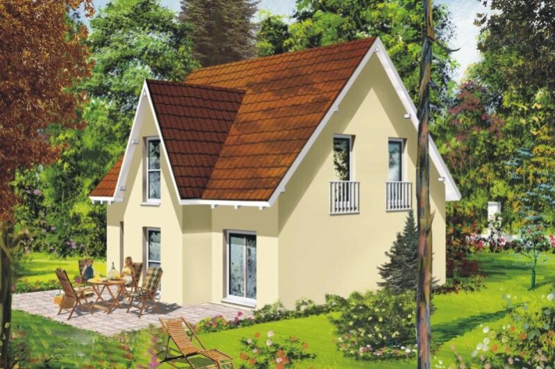 Außenansicht eines kleinen Einfamilienhauses mit rotem Satteldach, Terrasse und Garten