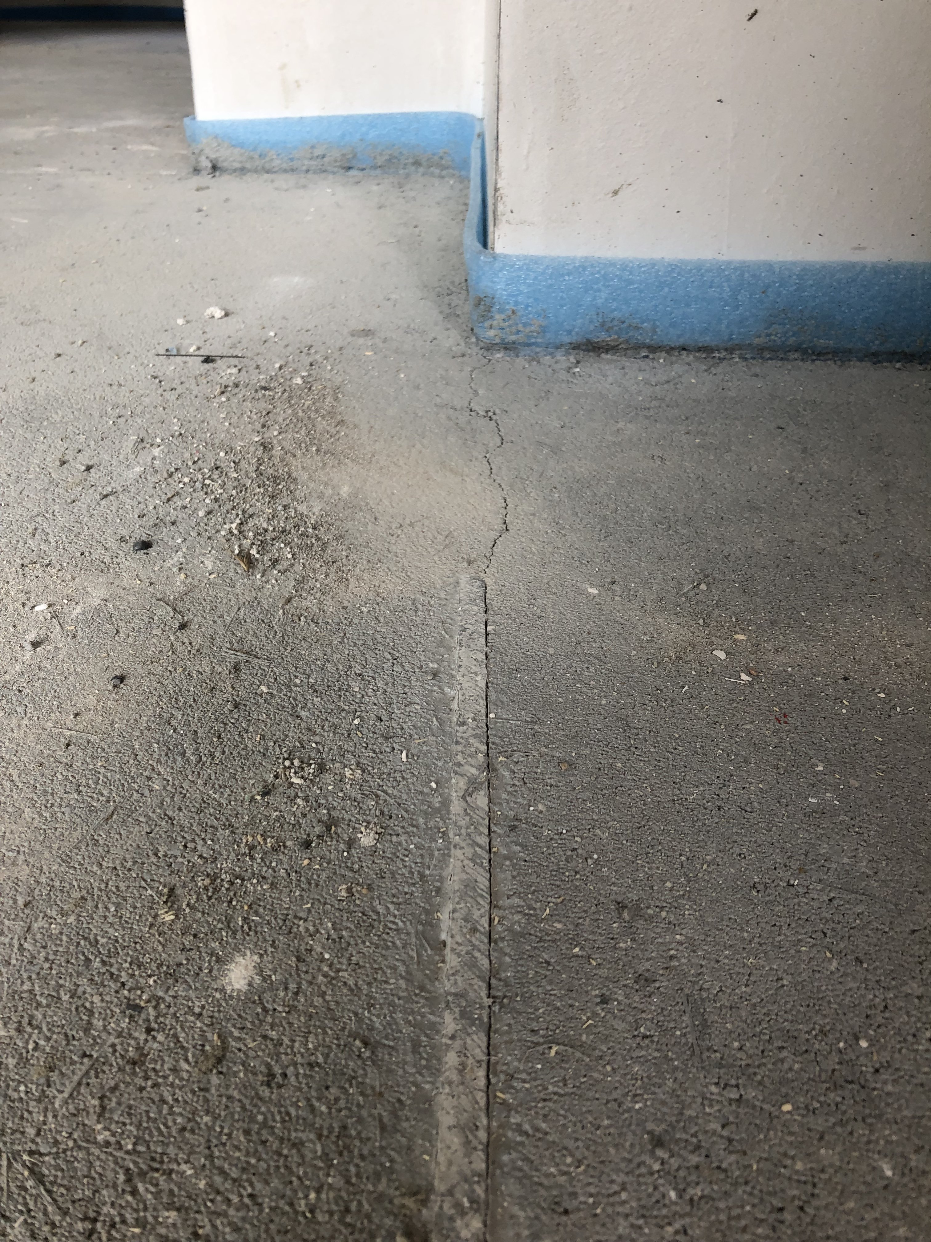 abflussrohr-nicht-unterm-estrich-336021-1.jpeg