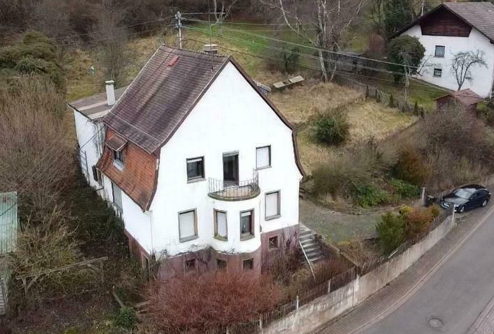 altbau-aus-den-30ern-grundriss-planung-550987-1.png