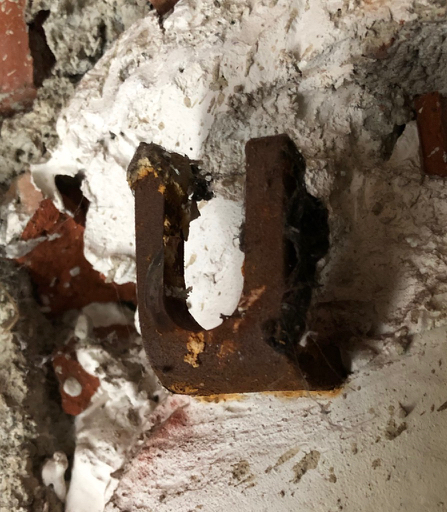 altbau-rolladen-lagerschalenwellenaufnahmen-entfernen-312452-1.jpg