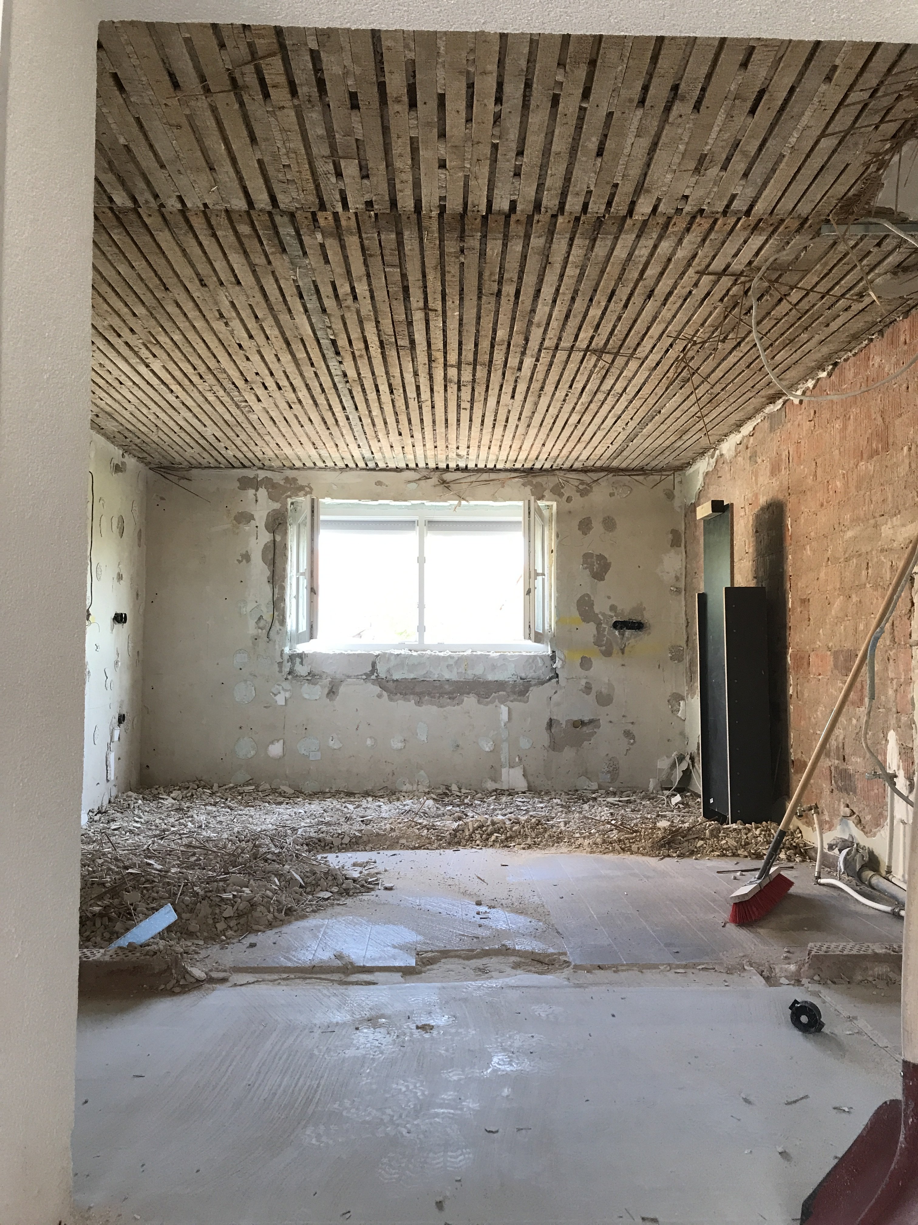 altbau-teilsanierung-elt-baeder-boedenfragen-u-fortschrittsthread-523477-2.JPG