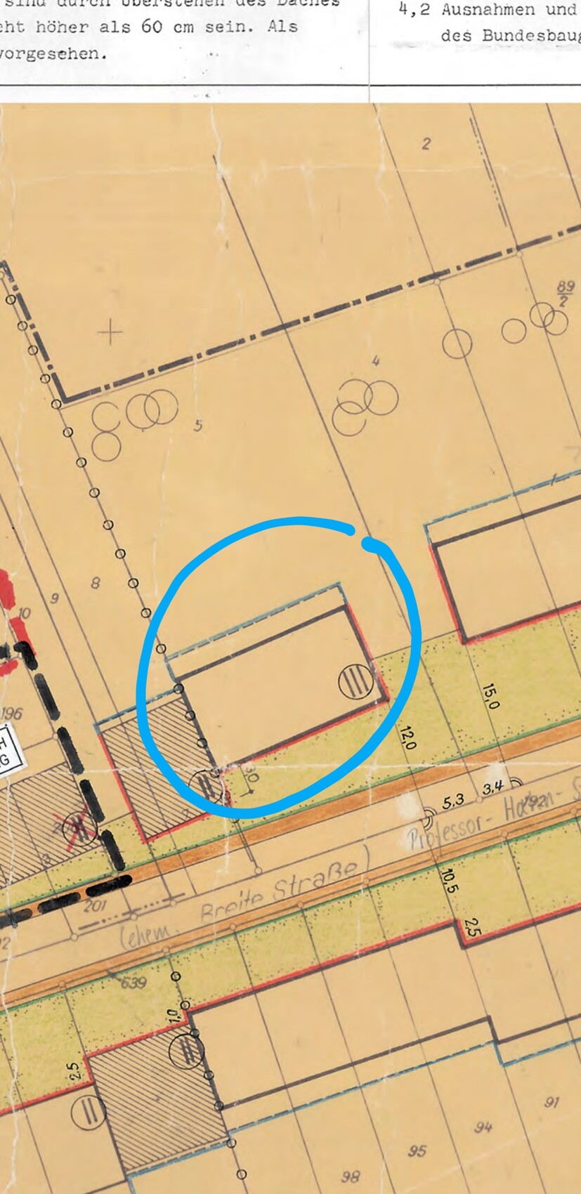 Historischer Stadtplan: blau umrandetes Rechteckgebäude an der Breite Straße.