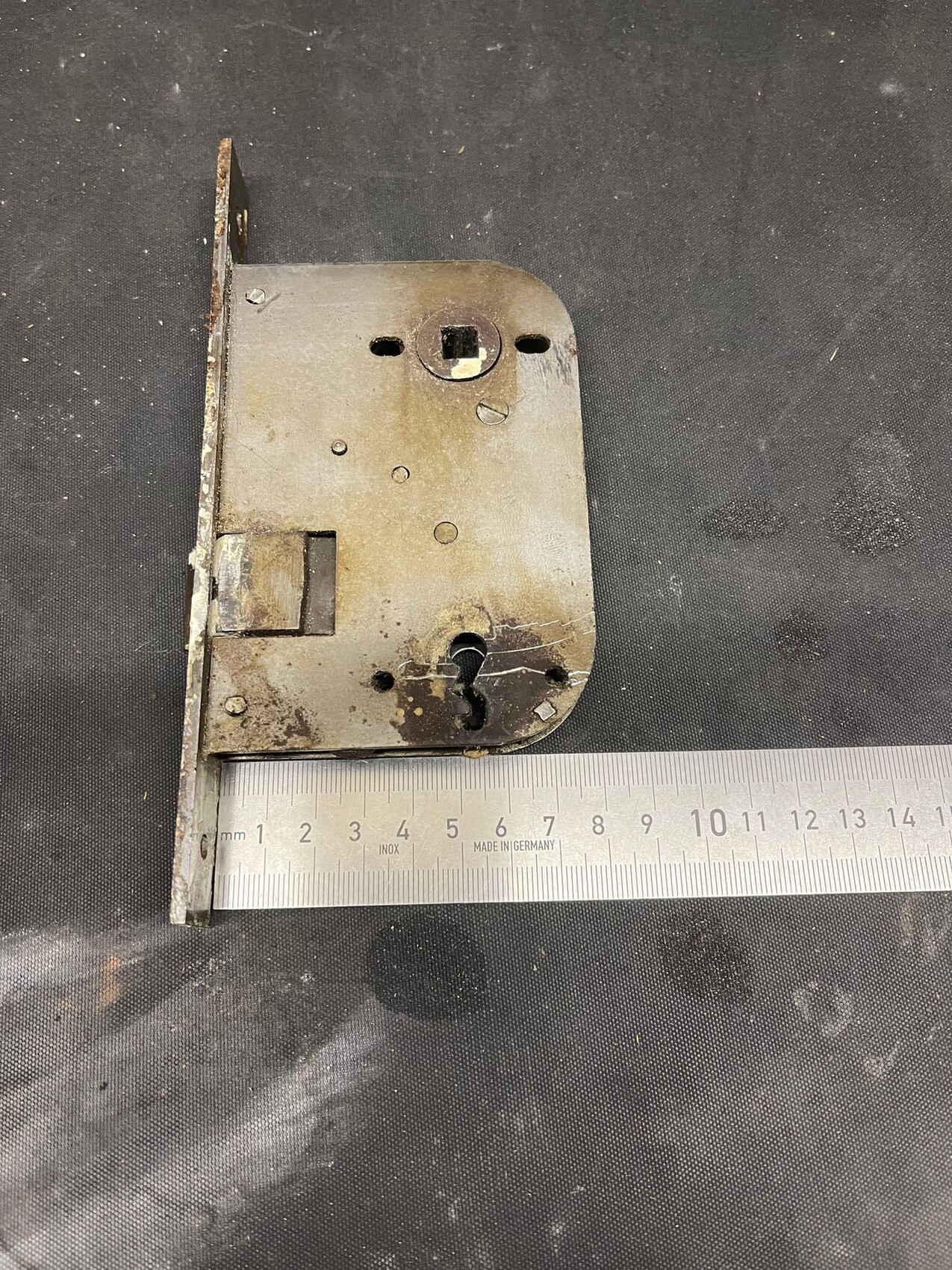 alter-tuer-schloss-mortise-beschlag-metall.jpg