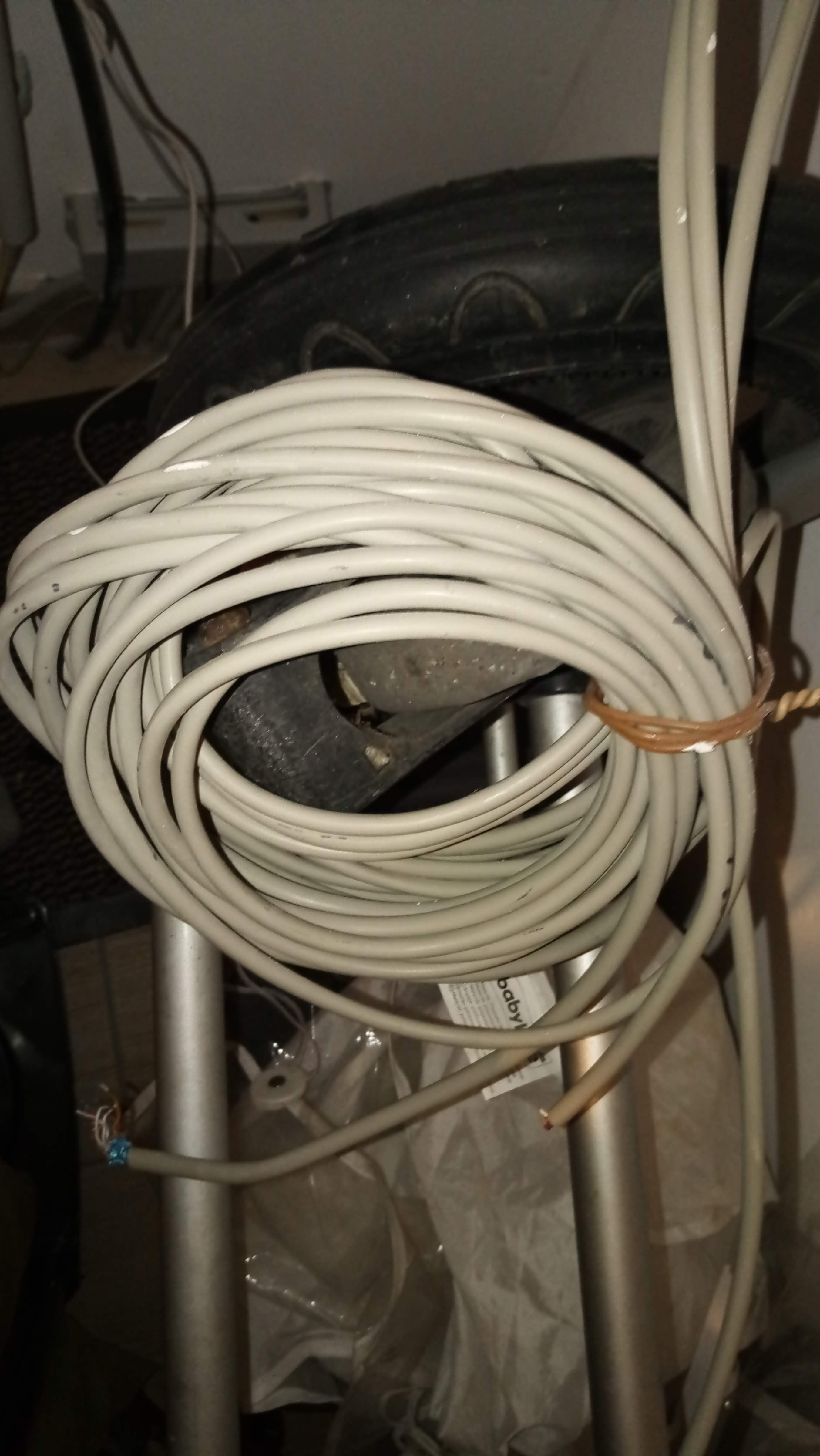 anschluss-weitere-telefondosen-fuer-internet-im-ganzen-haus-291577-4.jpg