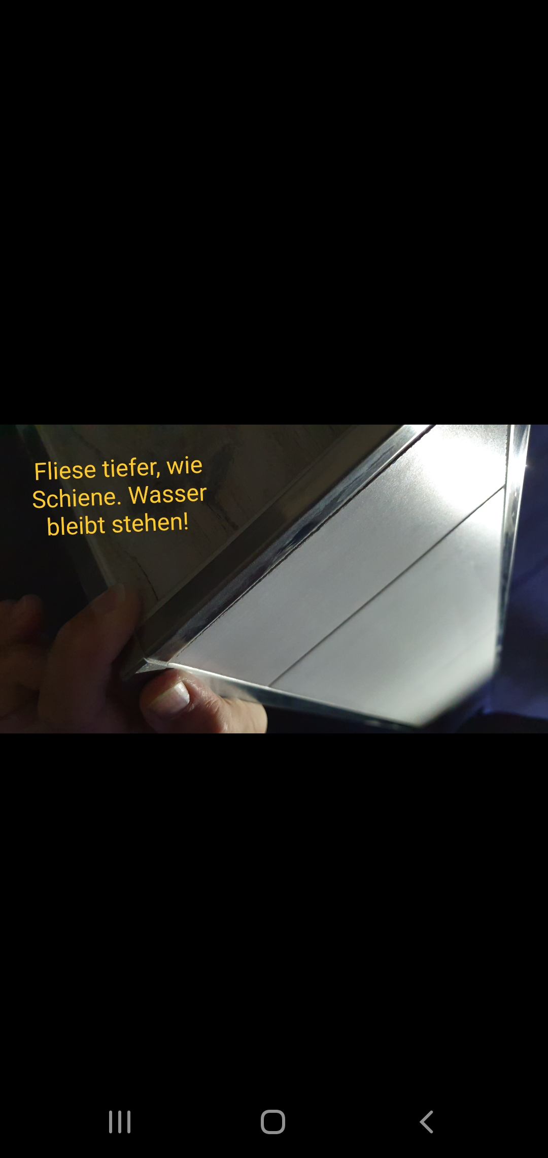 arbeiten-des-fliesenlegers-zum-bemaengeln-350982-4.jpg