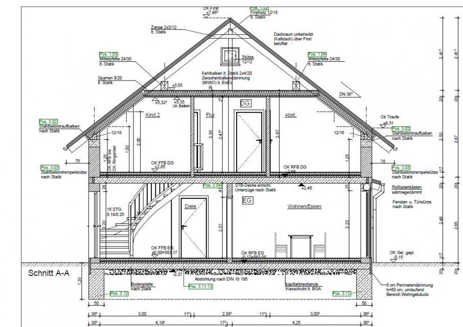 Schnitt A-A eines Hauses: Grundriss/Querschnitt EG, OG, DG, Treppe, Wohnen/Essen.