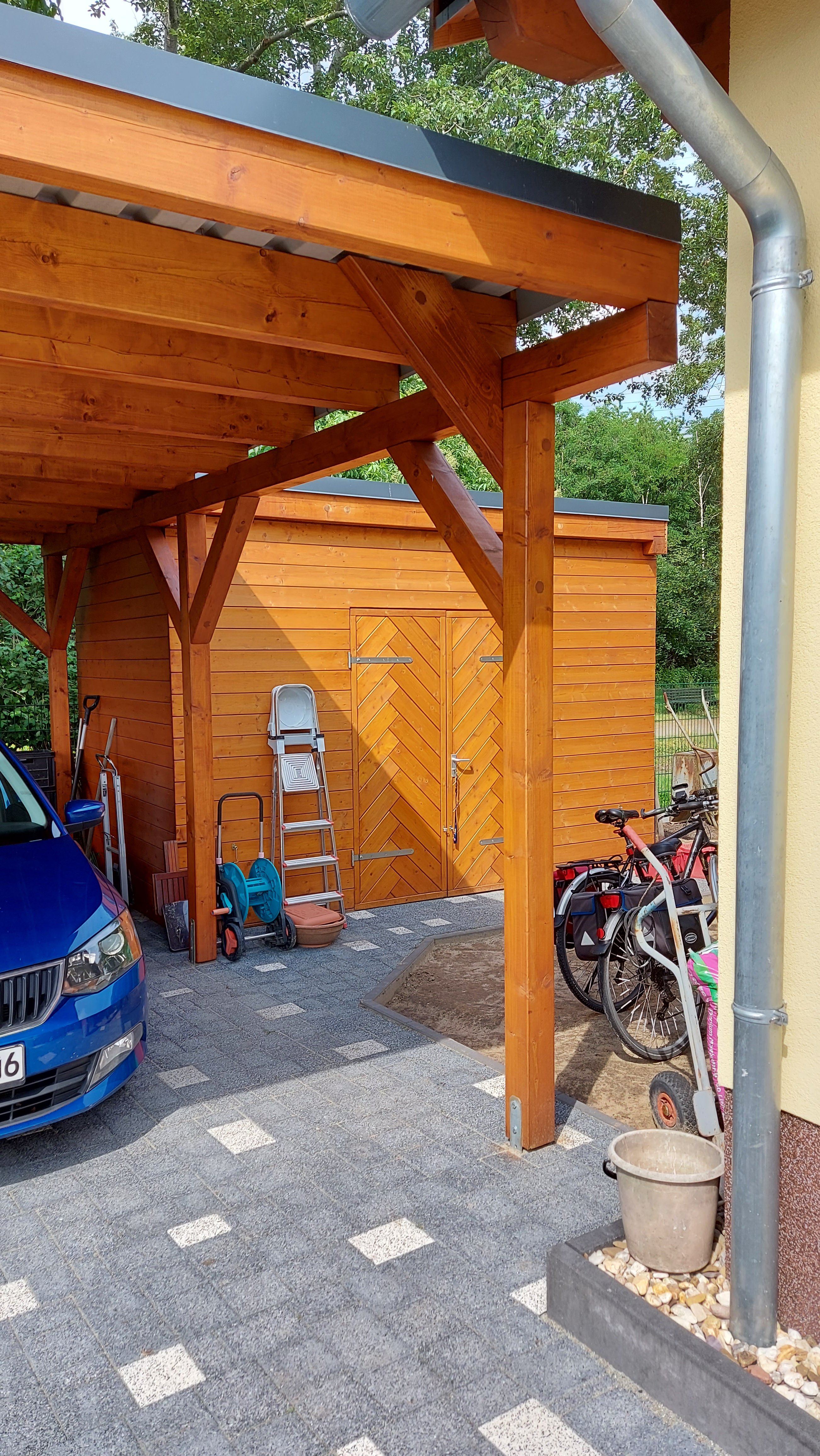 aufbau-gartenhaus-grundierung-510423-2.jpg