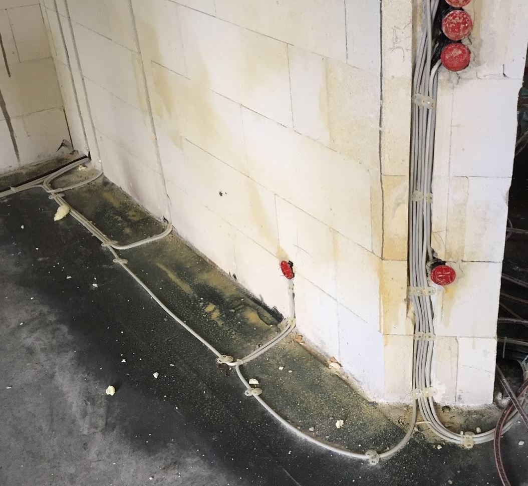 2020-01-27 14_14_24-Unser Hausbau am Wäldchen_ Springende Tiefbauer und Elektro - Rohmontage.jpg