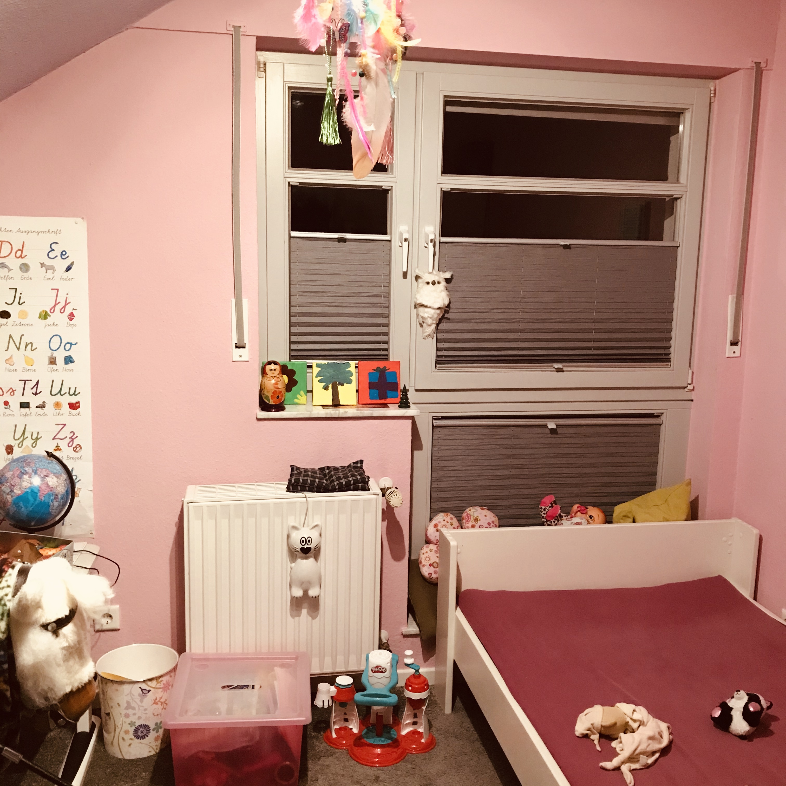 aufteilung-kleines-zimmer-starke-schraege-heizkoerper-366115-2.jpeg