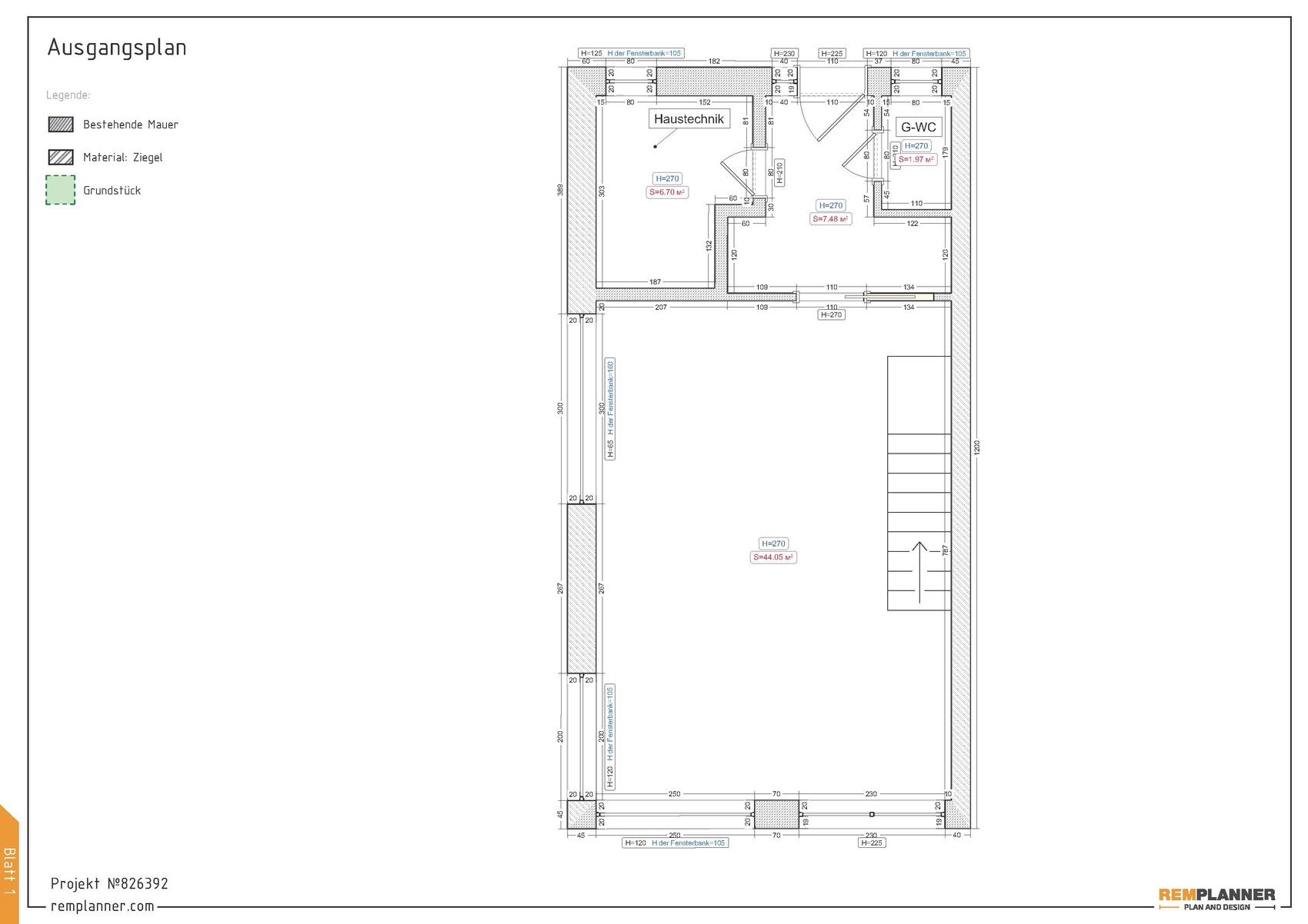 Ausgangsplan zeigt Grundriss eines Hauses mit Wänden, Türen und Treppen