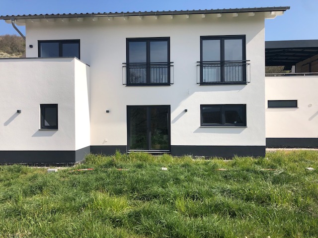 aussenanlage-terrassenueberdachung-festes-dach-oder-markise-391702-2.jpg