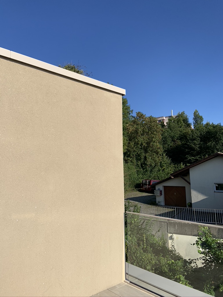 aussenansicht-balkon-terrasse-haus.jpeg