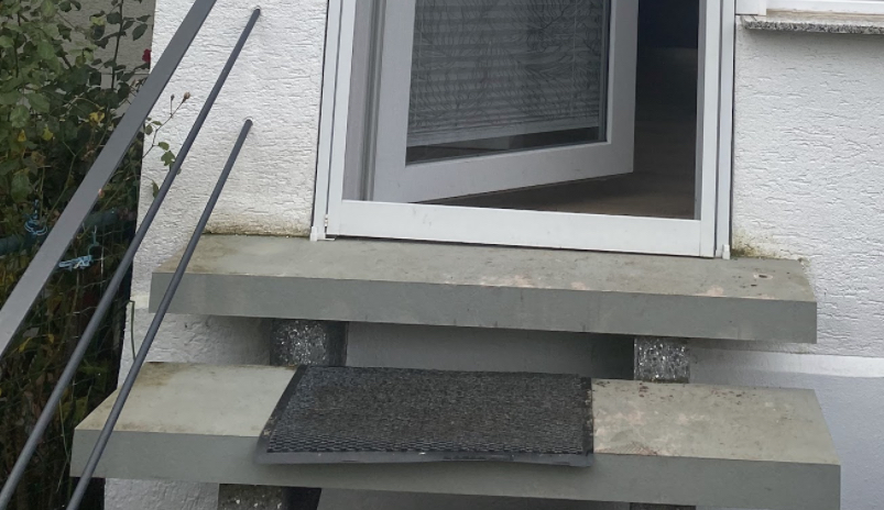aussentreppe-streichen-mit-welcher-farbegrundierung-545791-1.jpeg