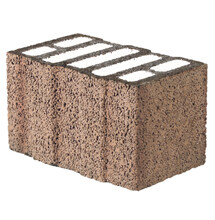 Ein einzelner brauner Ziegelstein mit rauer Oberfläche.