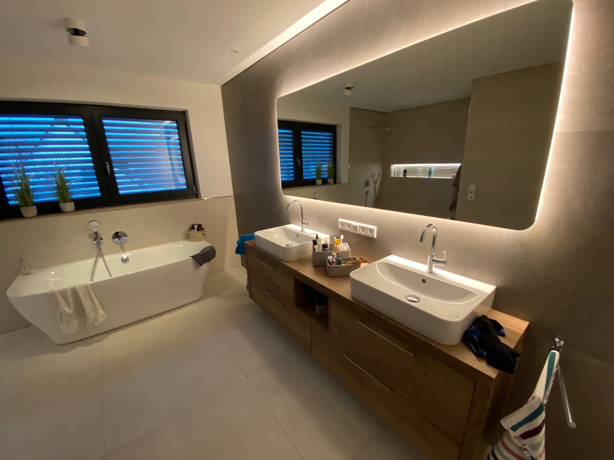 badezimmer-welche-bereiche-fliesen-398662-1.jpg