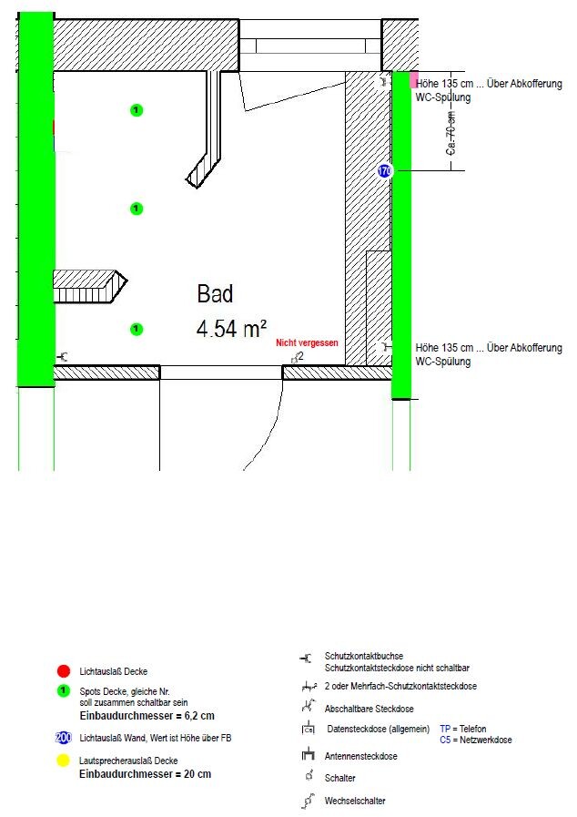 Grundriss Bad 4,54 m² mit Tür, Wandhöhe 135 cm, WC-Spülung, Legende