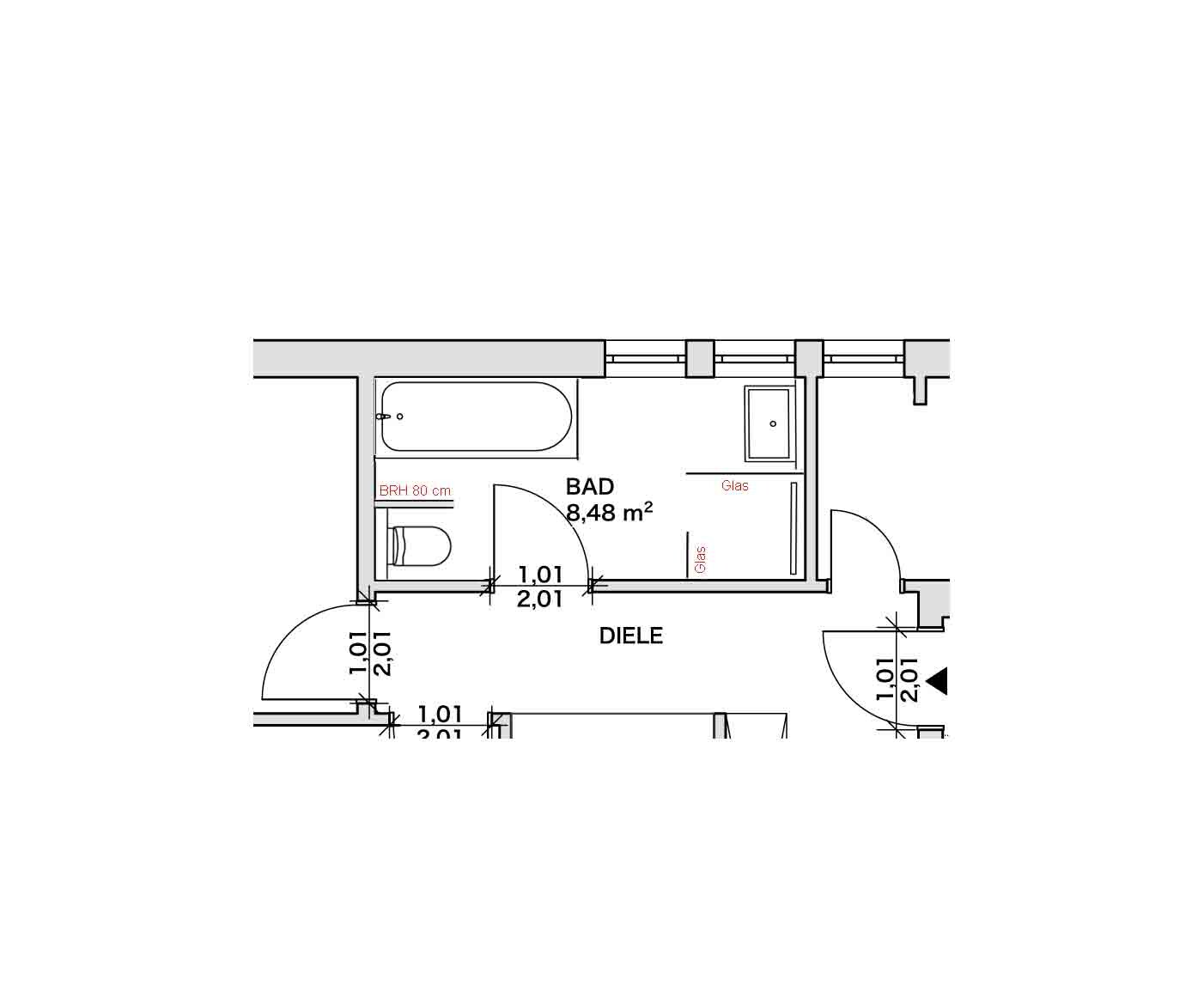 Grundriss eines Badezimmers mit Badewanne, Toilette, Dusche und Fluranschluss