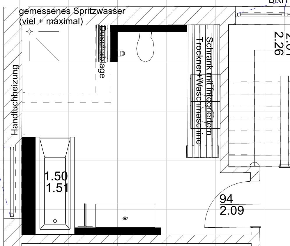 Grundriss eines Badezimmers mit Badewanne, Toilette, Waschbecken und Handtuchheizung