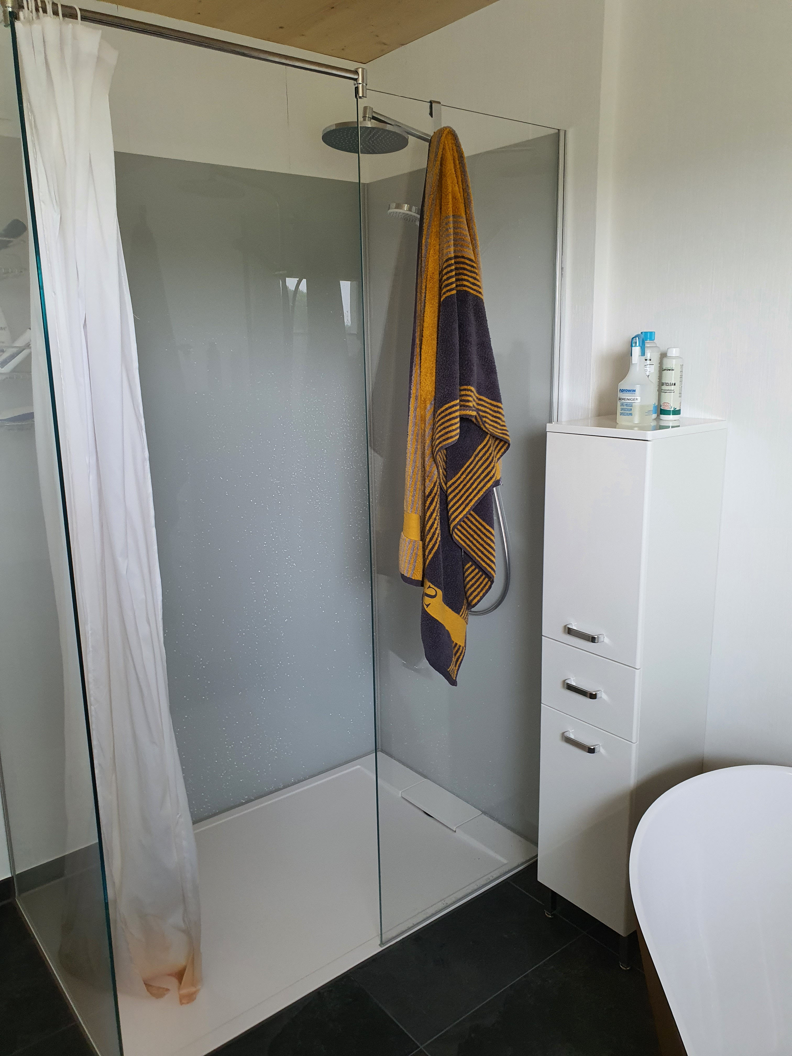 badplanung-10-qm-reihenhaus-ideen-gesucht-574711-3.jpg
