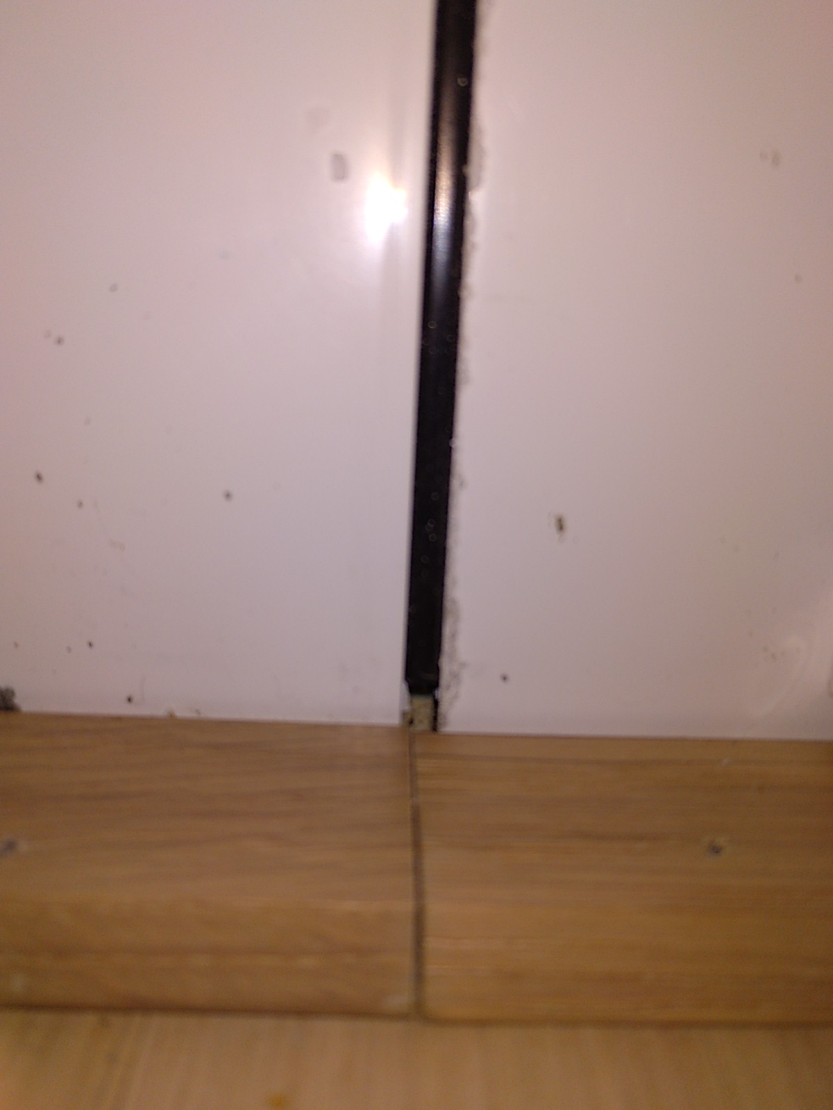 balkontuer-und-fensterbaenke-maengel-bei-neubau-309550-1.jpg