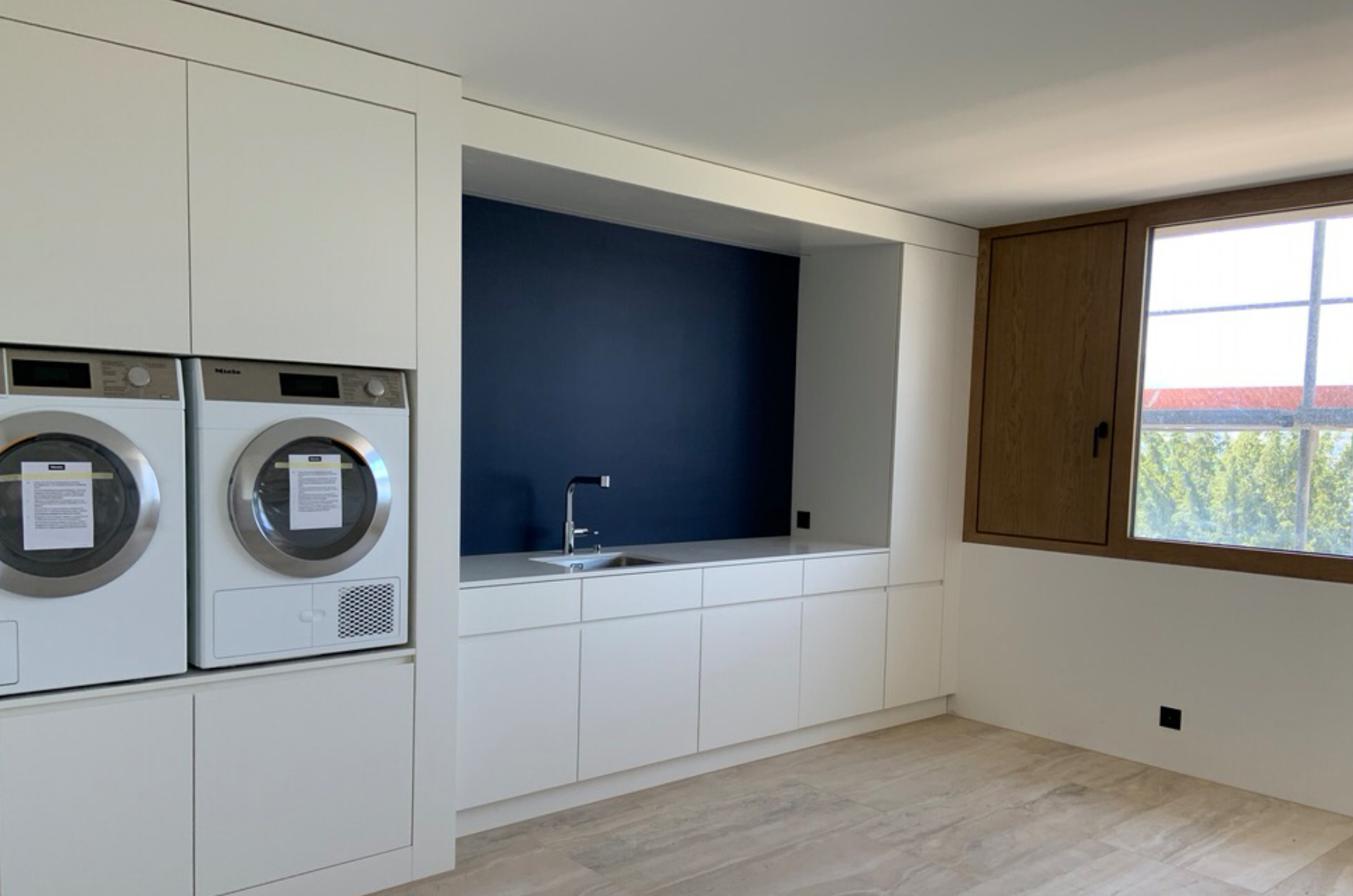 bauhaus-villa-an-hanglage-grundrisse-fuer-5-personen-425026-1.jpeg