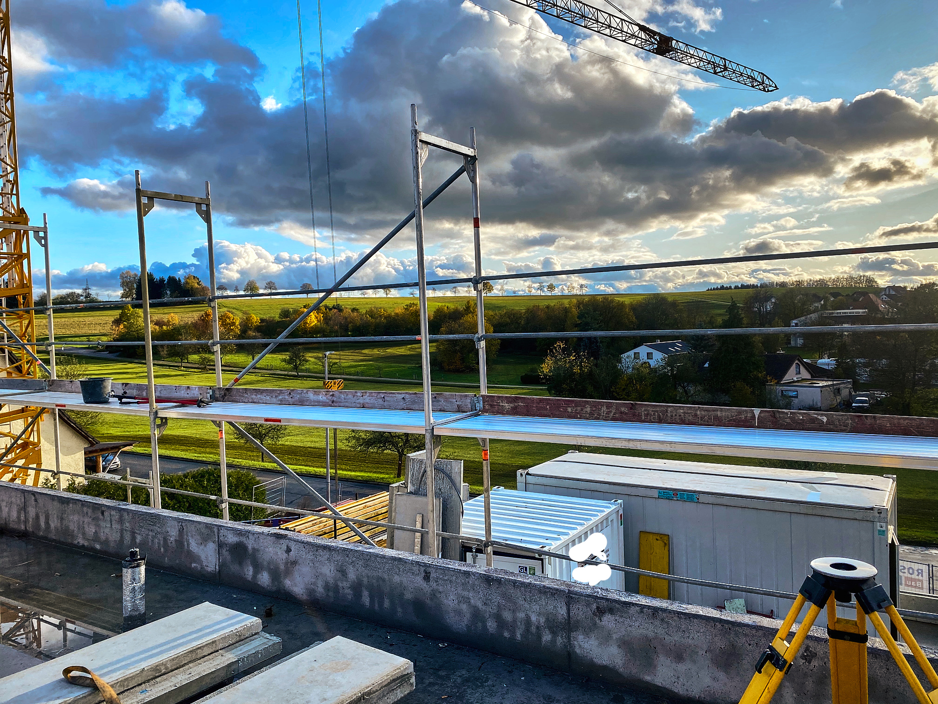 bauhaus-villa-aus-beton-mit-kerndaemmung-erfahrungen-356355-1.jpg