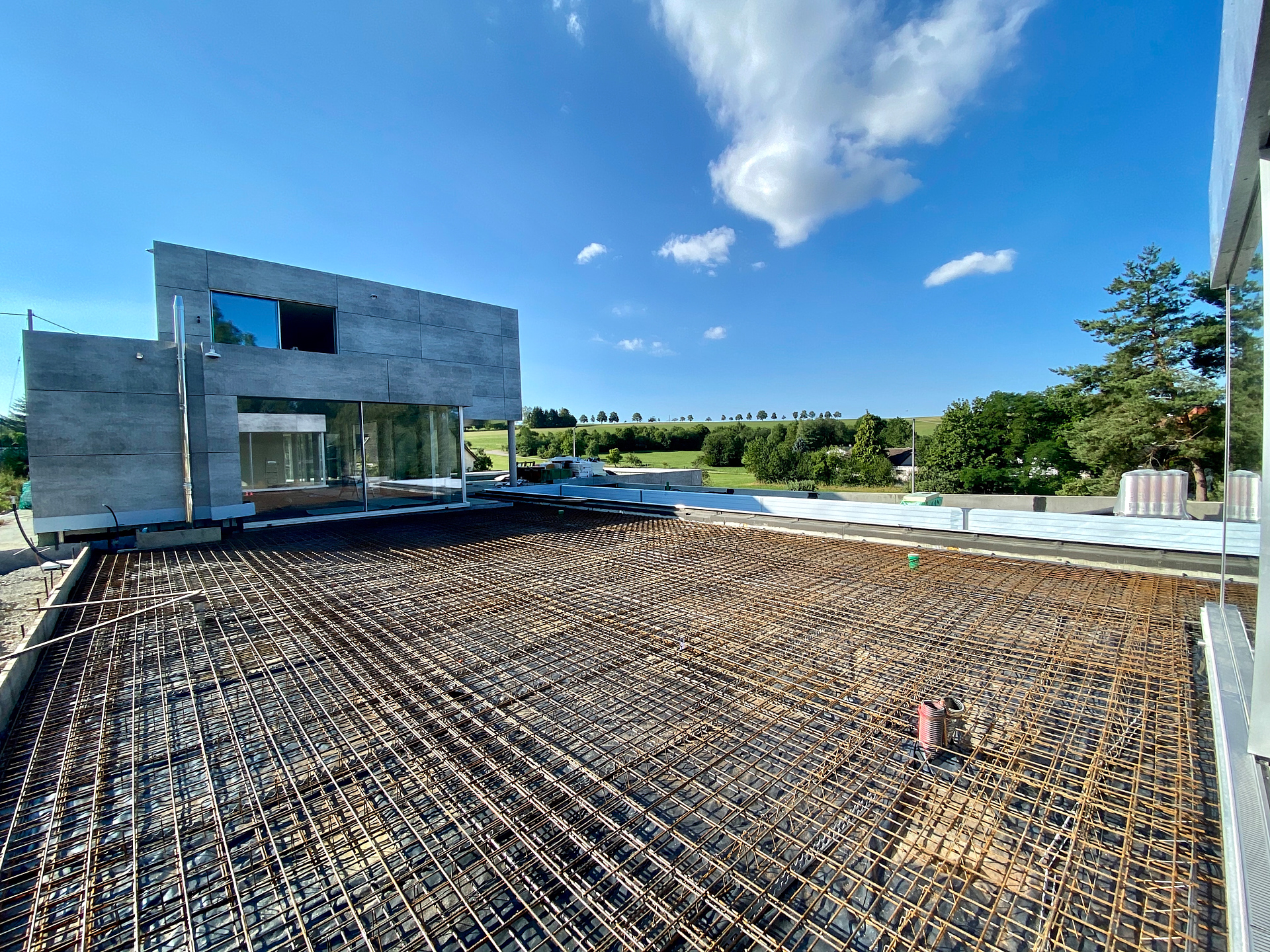 bauhaus-villa-aus-beton-mit-kerndaemmung-erfahrungen-422926-1.jpg