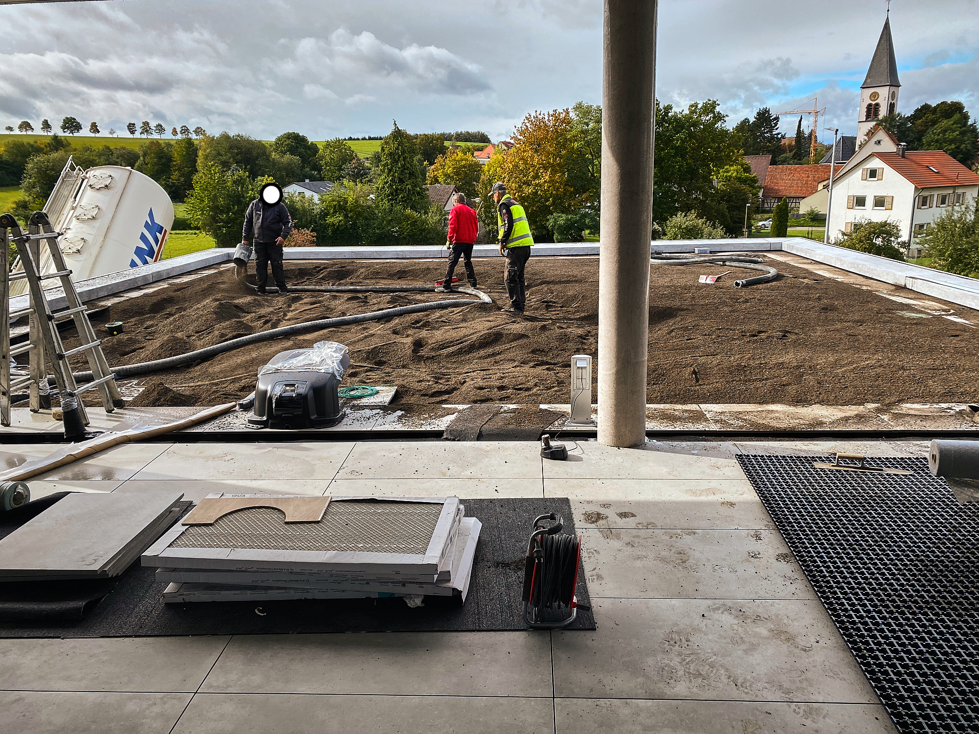 bauhaus-villa-aus-beton-mit-kerndaemmung-erfahrungen-438799-2.jpg