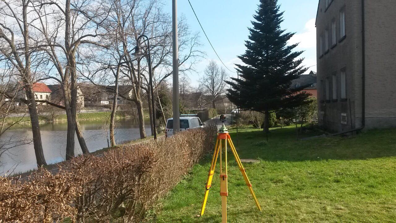 baustellen-kran-aufstellen-aber-es-gibt-keinen-platz-226039-1.jpg