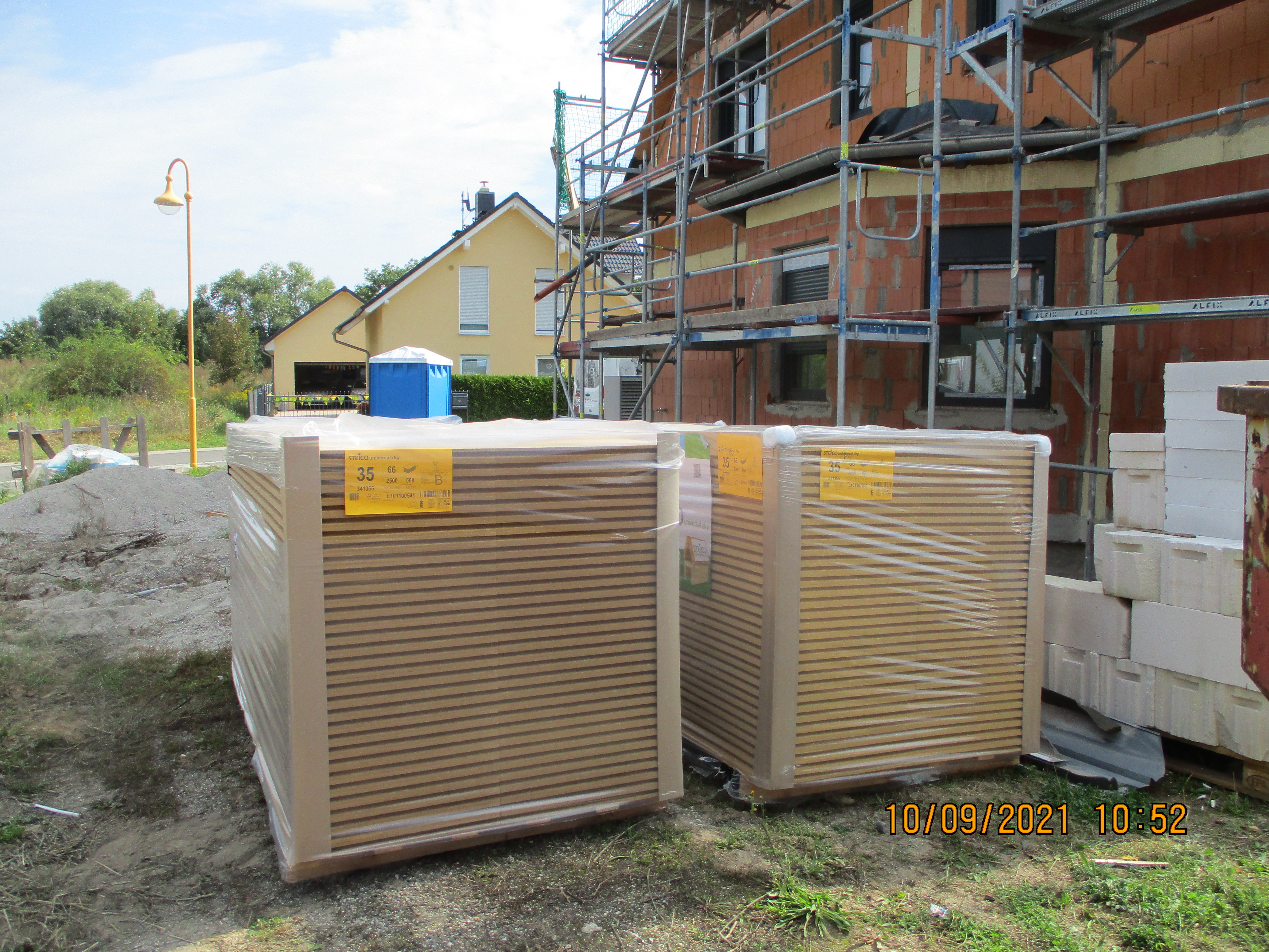 bauverlauf-doppelhaus-mit-wu-keller-und-ausgebauten-spitzboden-529303-5.JPG