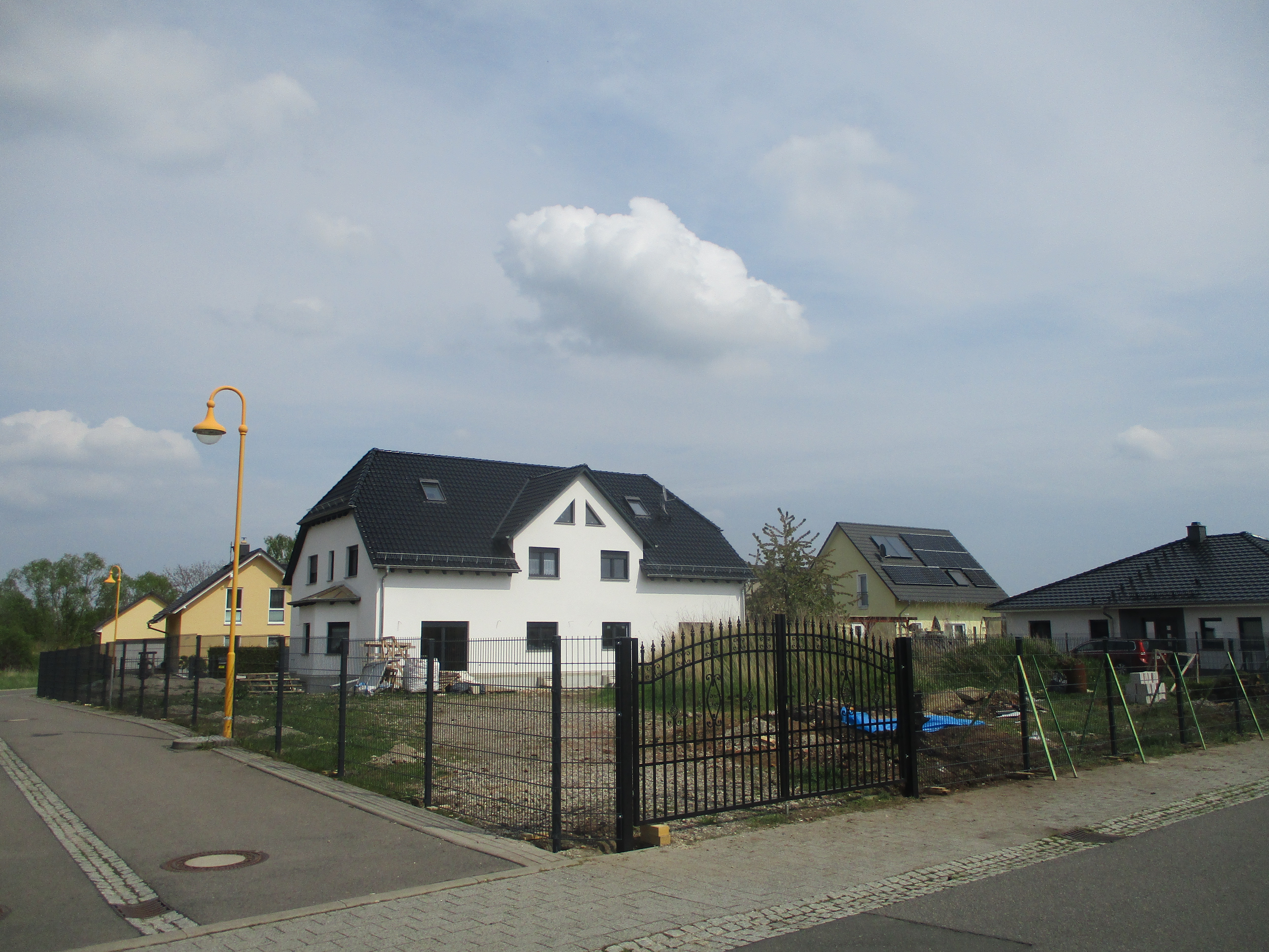 bauverlauf-doppelhaus-mit-wu-keller-und-ausgebauten-spitzboden-574398-2.JPG