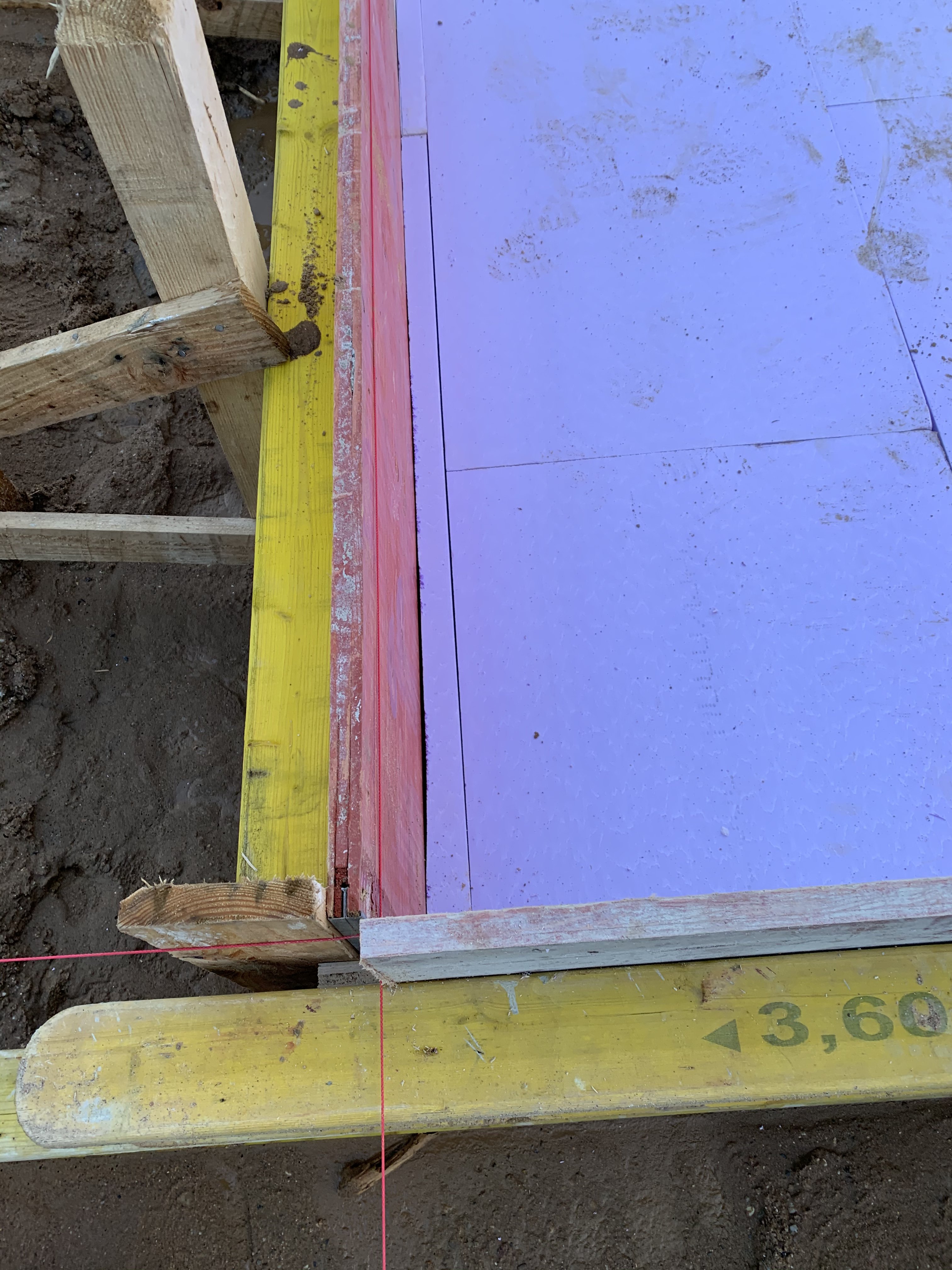 beginn-hausbau-bodenplatte-wird-verlegt-tipps-384342-1.jpeg