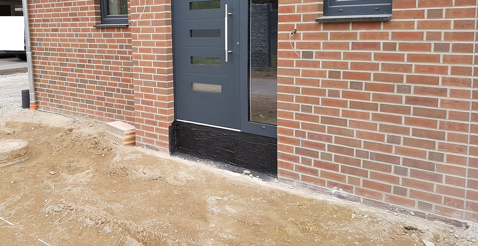 belueftung-der-fassade-ermoeglichen-feuchtigkeitsschutz-stauwasser-301180-1.jpg