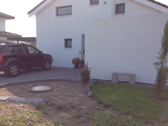 bepflanzung-an-abwasserzisterne-69331-2.JPG