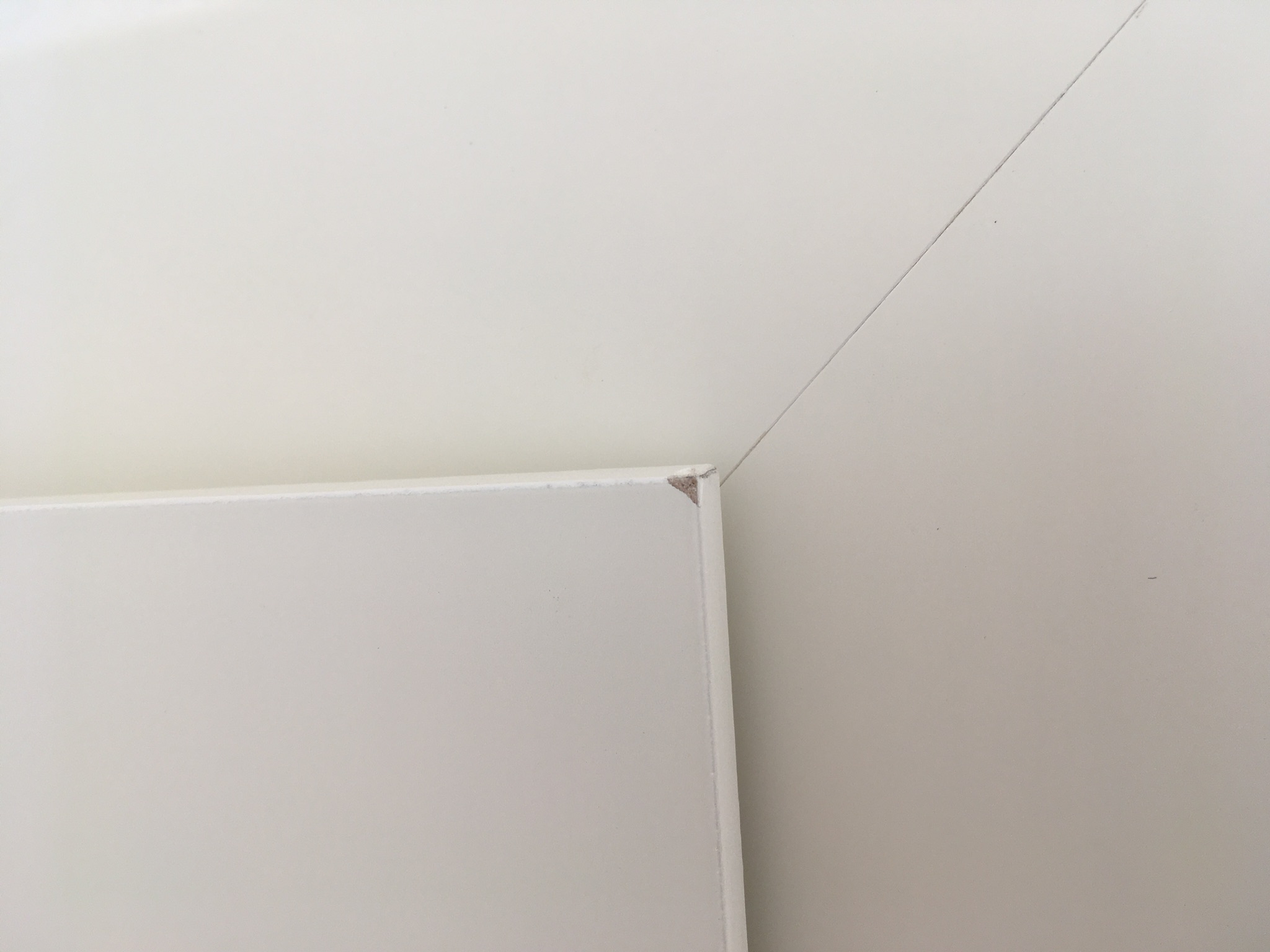beschaedigte-neue-zimmertueren-maengelbeseitigung-509397-5.jpeg