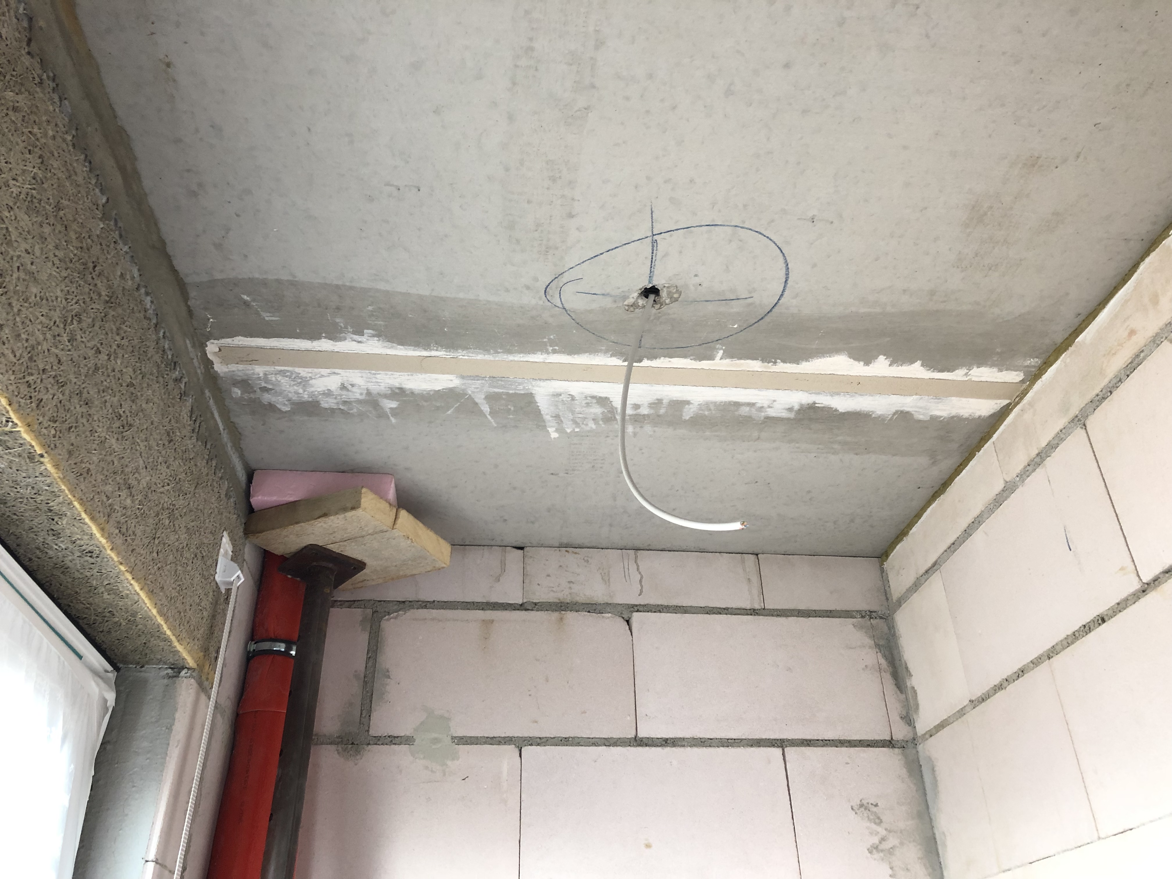 beton-decke-streichen-vorbehandlung-notwendig-326561-1.jpeg