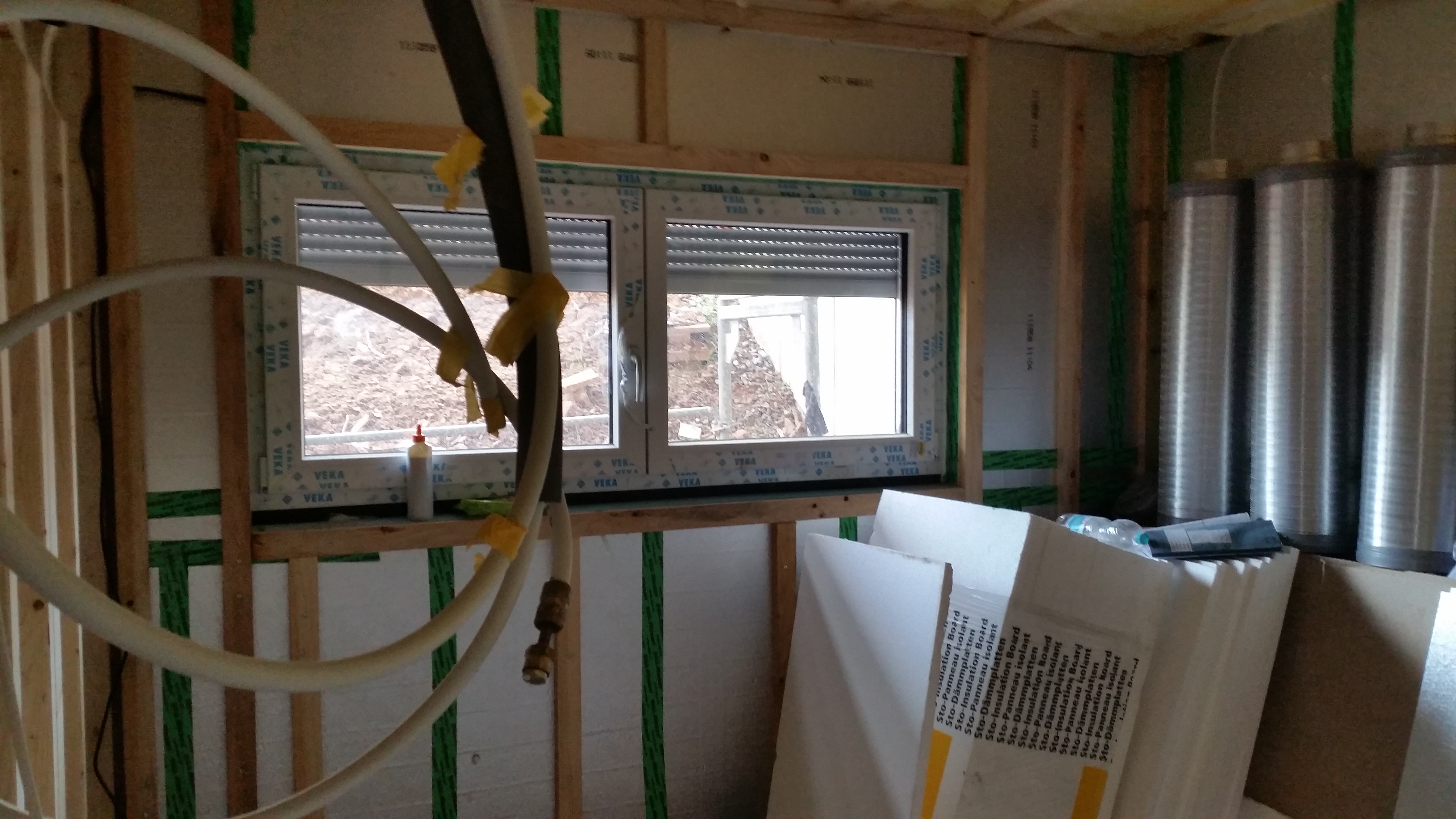 betonkeller-ausbau-zum-buero-und-gaestezimmer-346336-1.jpg