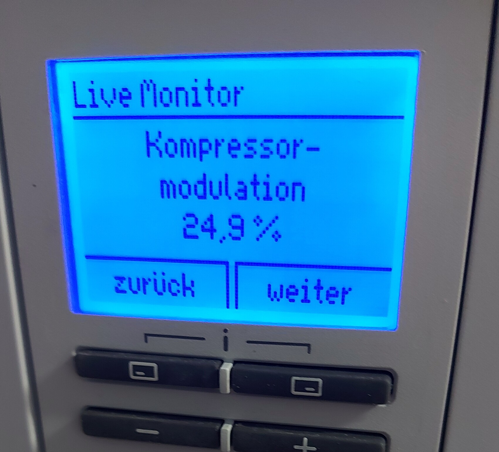 Anzeige: Live Monitor – Kompressor-Modulation 24,9 %, Zurück/Weiter