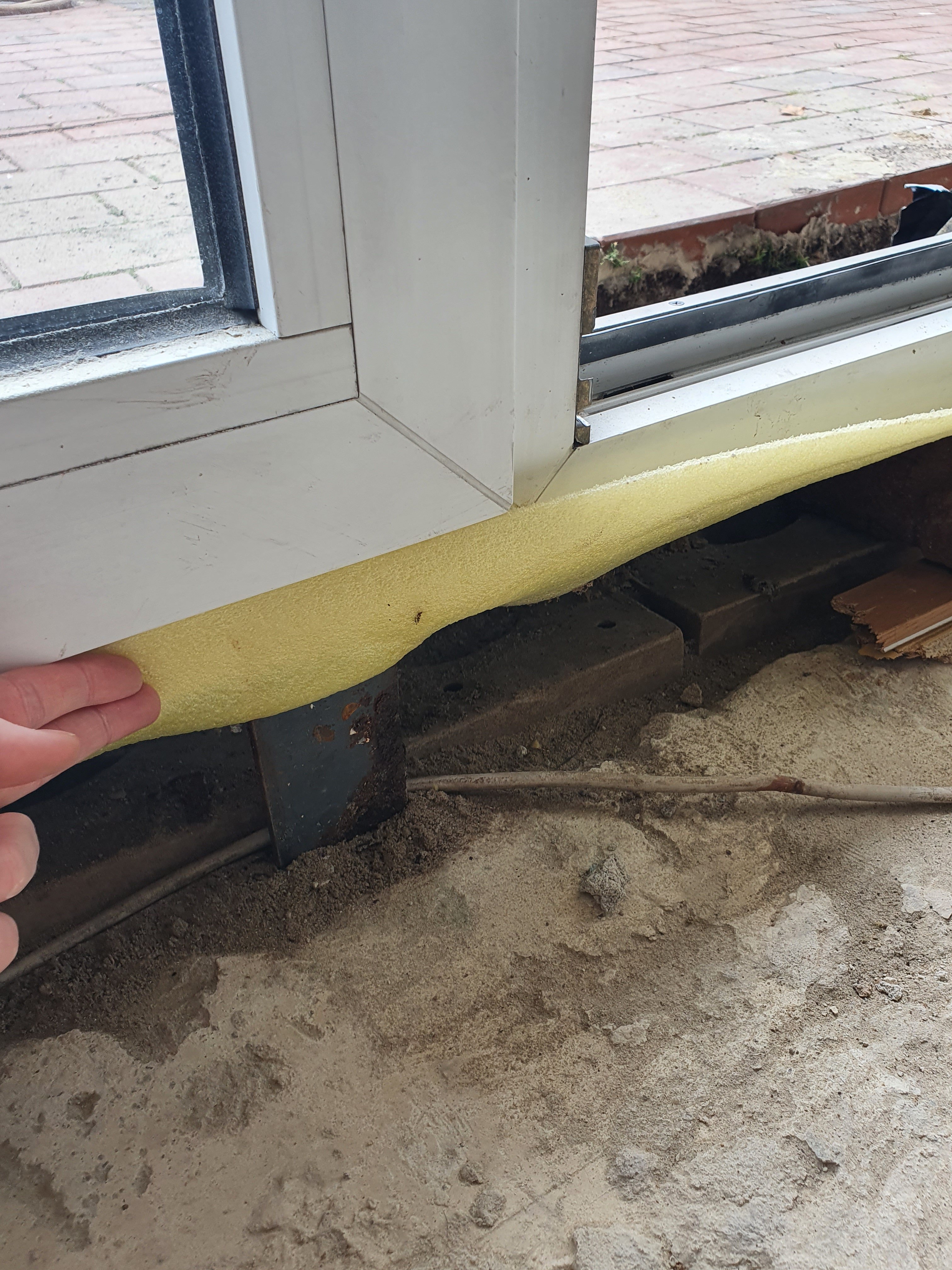 ᐅ Bodentiefes Fenster mit Tür isolieren richtiger Aufbau?
