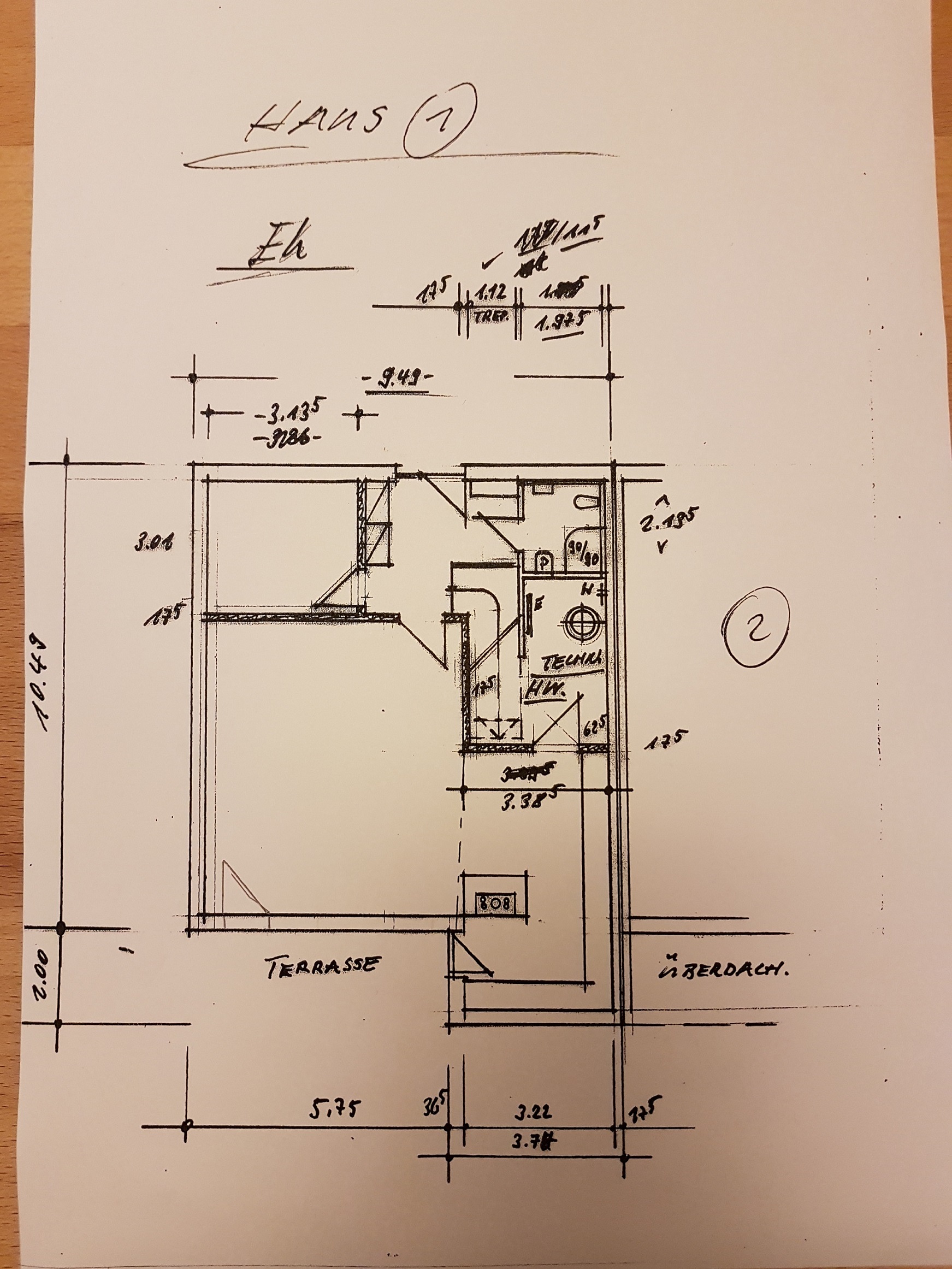 breite-dhh-mit-vorbau-das-eigentlich-ein-efh-werden-sollte-226225-3.jpg