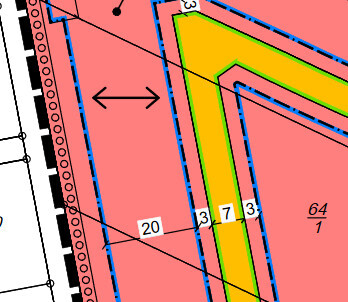 Farbig markierter Grundrissplan mit Pfeilen und farbigen Umrissen
