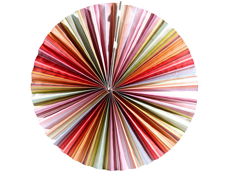 Runde Farbpalette mit vielen bunten Seiten, aufgespannt wie ein Regenbogen-Fächer