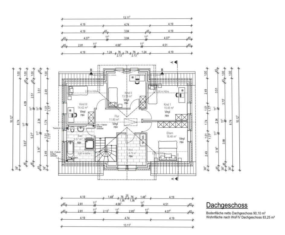 Dachgeschoss-Grundriss mit Elternzimmer, Kinderräumen, Bad, Flur, Abstellraum, Treppenhaus